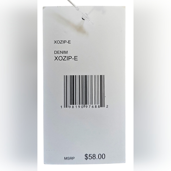 Betsey Johnson Floral Denim Wristlet, New With Tags - Picture 5 of 5